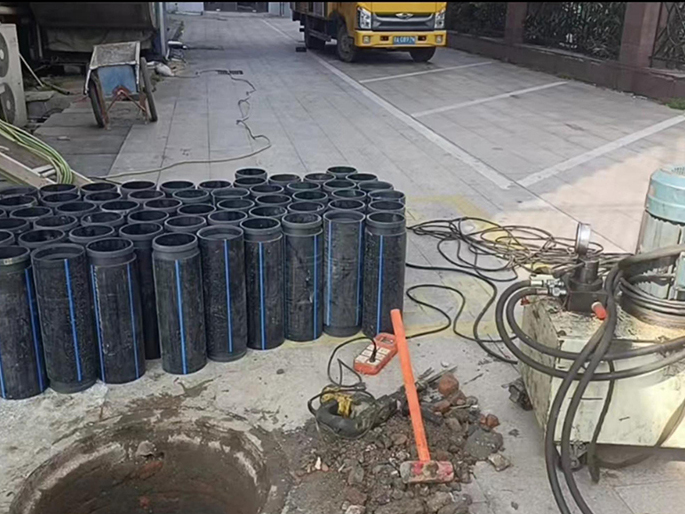 海安PE置换管厂家 DN315置换管 非开挖管短管置换